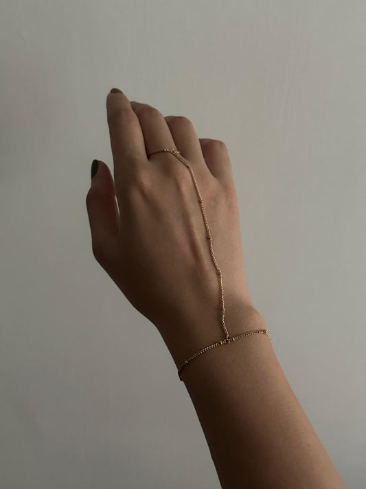 Bold Hand Harness